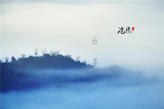 迷路的可爱男孩