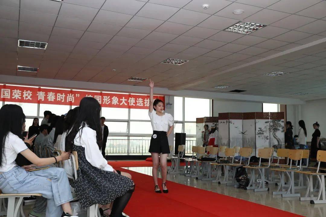 公主烹饪蛋糕